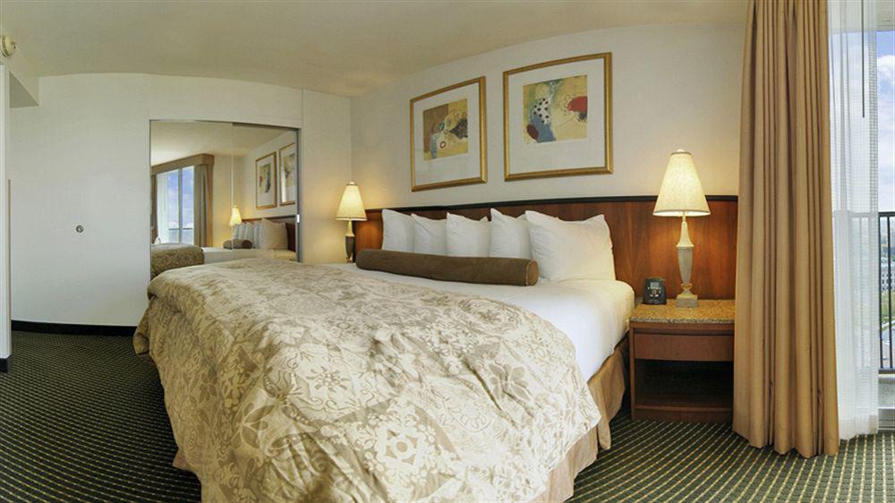 Embassy Suites Philadelphia - Center City Eksteriør billede